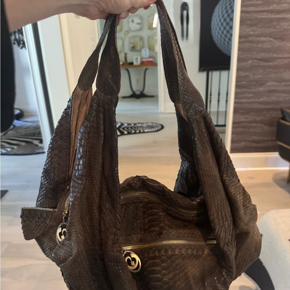 Luxurious Brown Textured Shoulder Bag